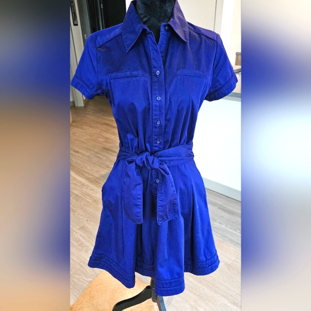 Banana Republic Short Sleeve Button Up Dress w/Belt and Pockets
